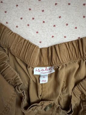 Isabel by Ingrid & Isabel XL Tan Maternity shorts